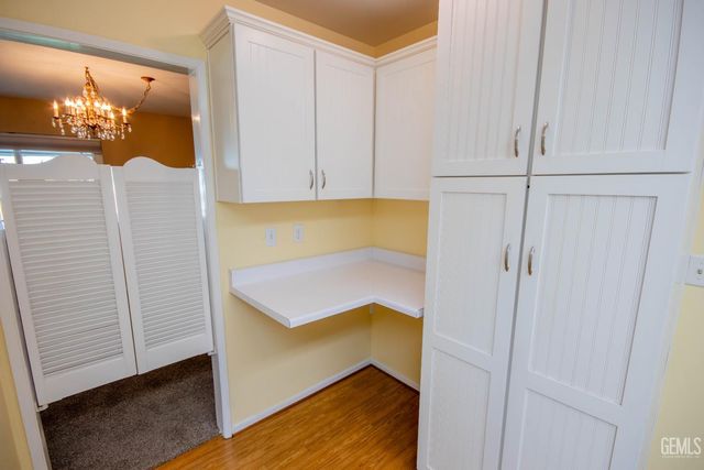 409 Cherry Hills Drive, Bakersfield, CA 93309