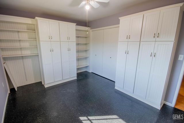 409 Cherry Hills Drive, Bakersfield, CA 93309