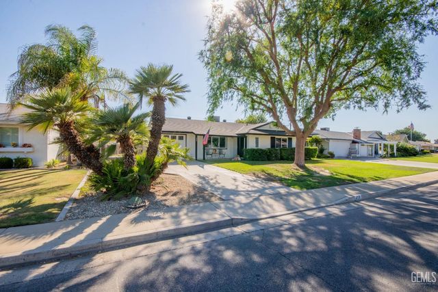 409 Cherry Hills Drive, Bakersfield, CA 93309