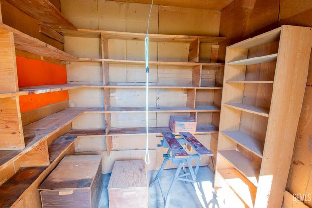 409 Cherry Hills Drive, Bakersfield, CA 93309