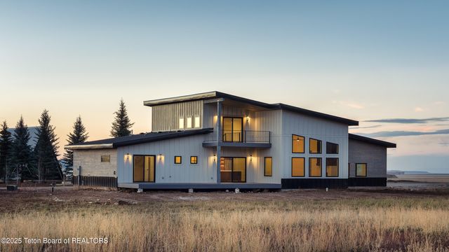 1629 JACKRABBIT Lane, Driggs, ID 83422