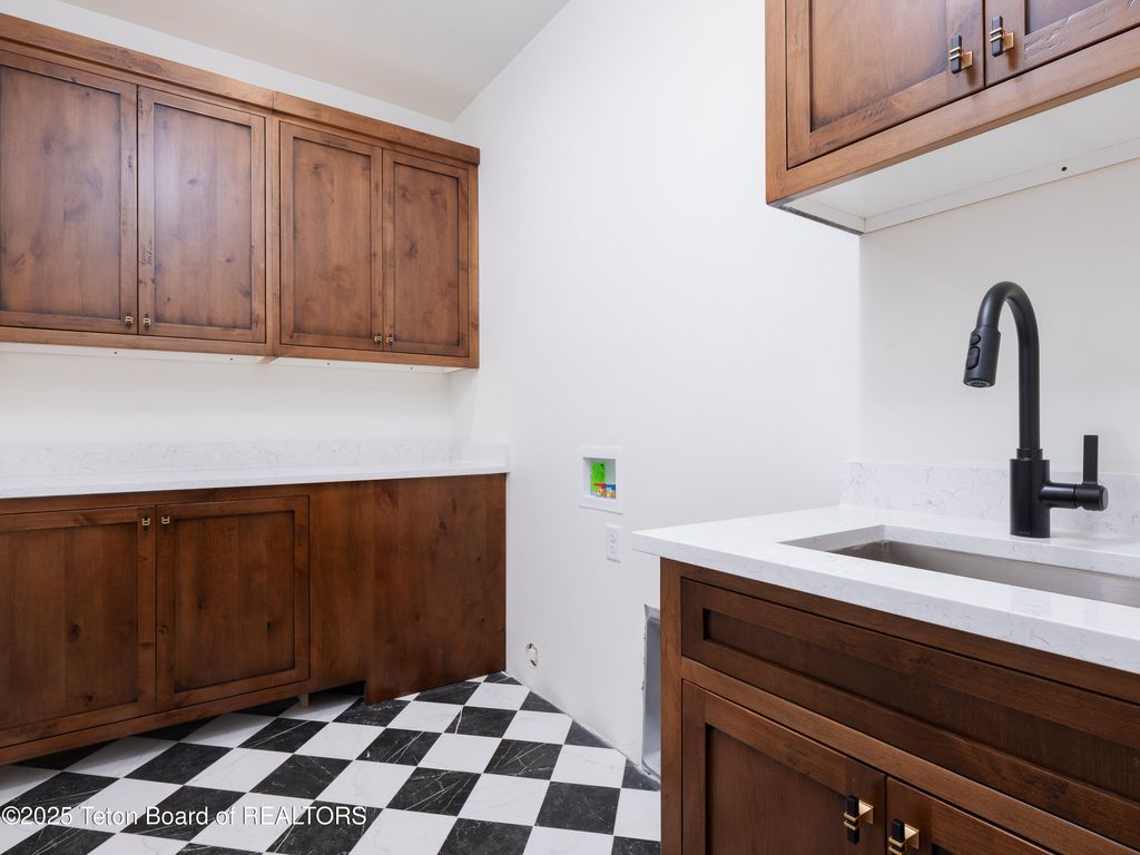 1629 JACKRABBIT Lane, Driggs, ID 83422 photo 17