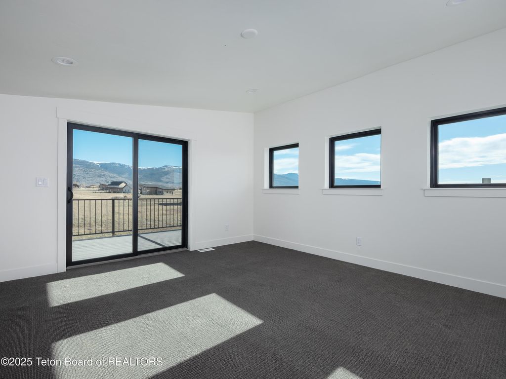 1629 JACKRABBIT Lane, Driggs, ID 83422 photo 18