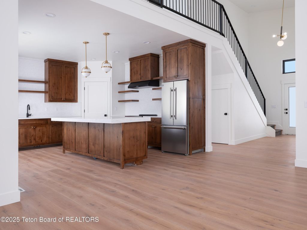 1629 JACKRABBIT Lane, Driggs, ID 83422 photo 4