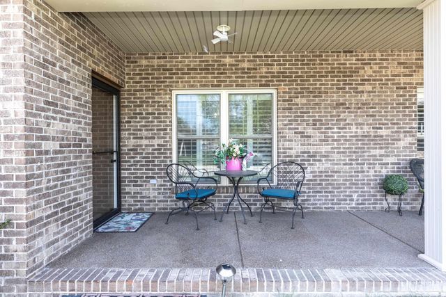 5023 Paddock Drive, Evansville, IN 47715