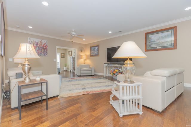 5023 Paddock Drive, Evansville, IN 47715