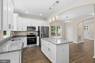 141 YORKTOWN BLVD, Locust Grove, VA 22508
