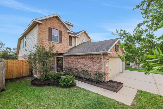 4618 Legends Bay Drive, Baytown, TX 77523