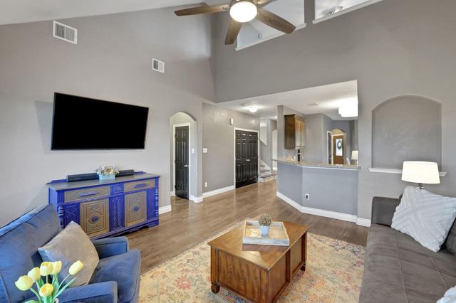 4618 Legends Bay Drive, Baytown, TX 77523