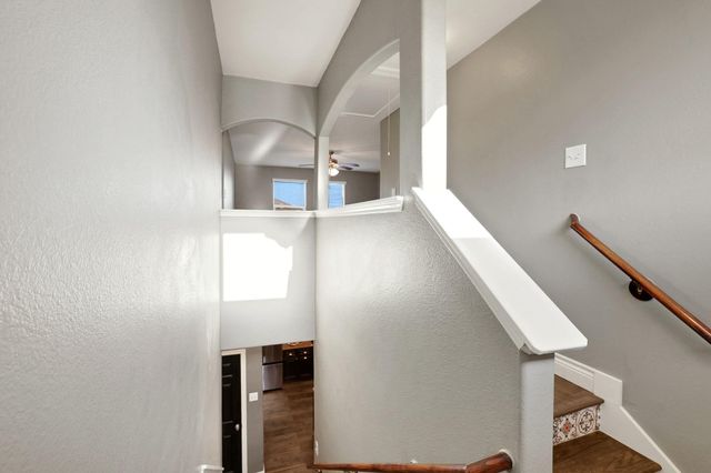 4618 Legends Bay Drive, Baytown, TX 77523