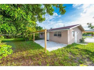 127 NW 13th Ave rear, Dania Beach, FL 33004