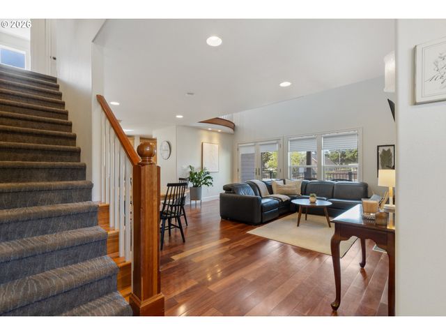 17460 OLD PACIFIC Hwy, Rockaway Beach, OR 97136