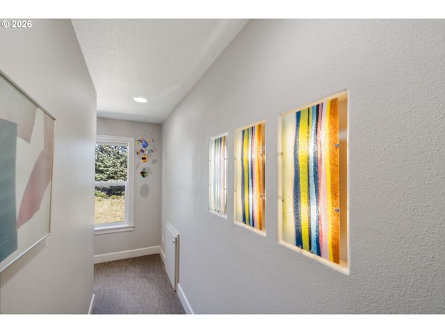 17460 OLD PACIFIC Hwy, Rockaway Beach, OR 97136