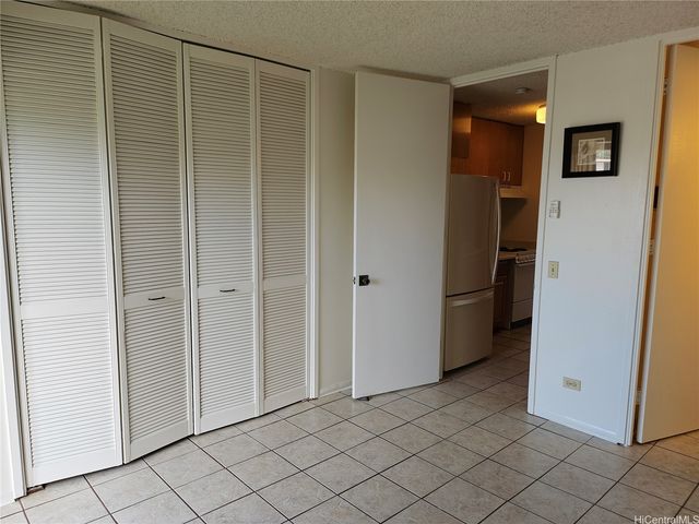 1516 Ward Avenue 701, Honolulu, HI 96822