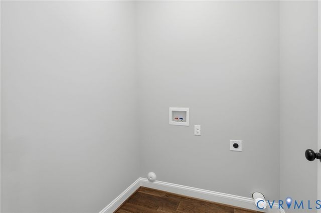 3139 Pineview Dr, Powhatan, VA 23139