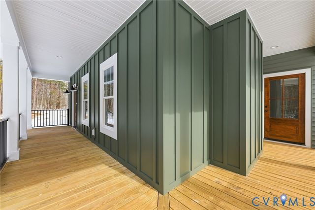 3139 Pineview Dr, Powhatan, VA 23139