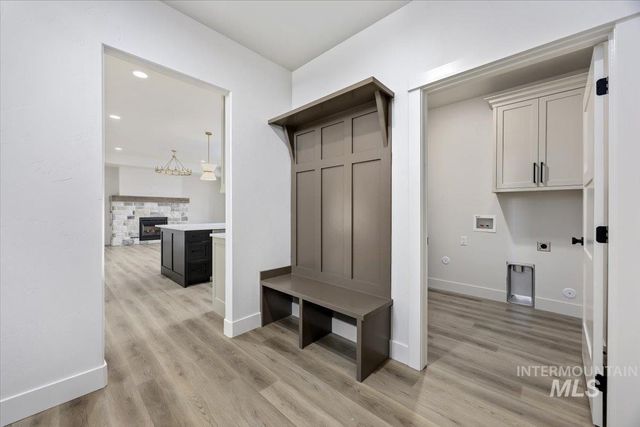 663 Canyon Crest Drive W, Twin Falls, ID 83301