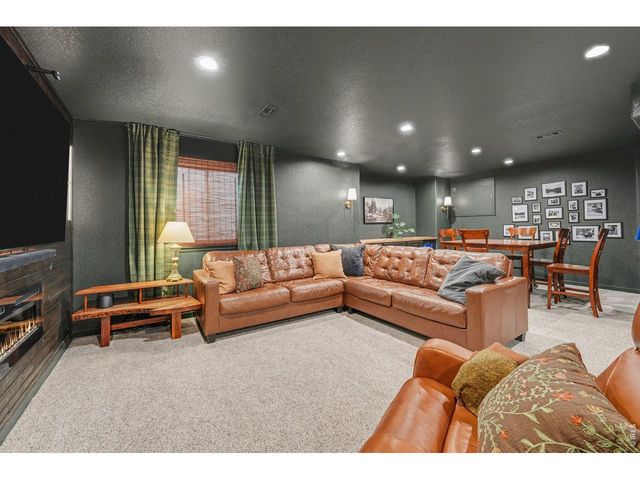 1345 Forrestal Dr, Fort Collins, CO 80526