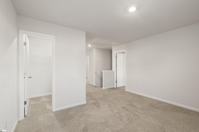 136 Poplarville Drive, Piedmont, SC 29673