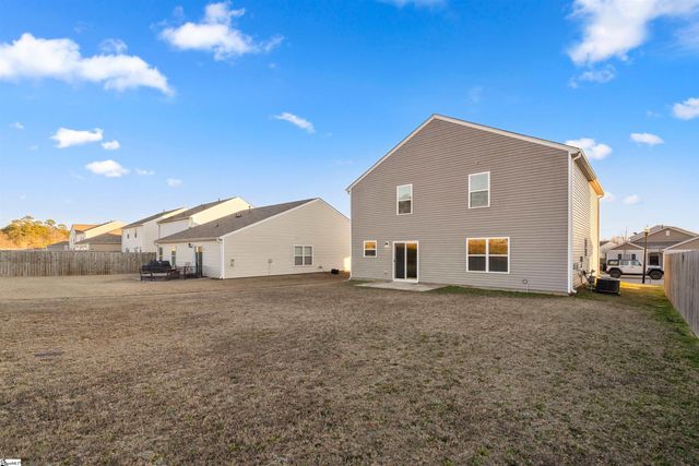 136 Poplarville Drive, Piedmont, SC 29673