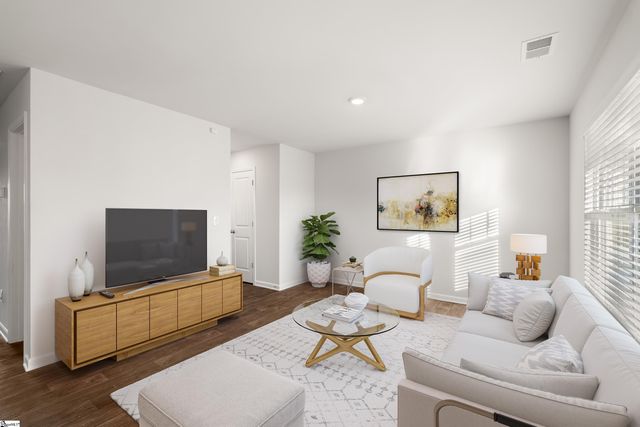 136 Poplarville Drive, Piedmont, SC 29673