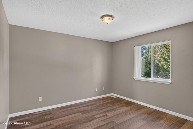 9190 N Torrey LN, Hayden, ID 83835