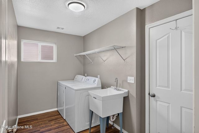 9190 N Torrey LN, Hayden, ID 83835
