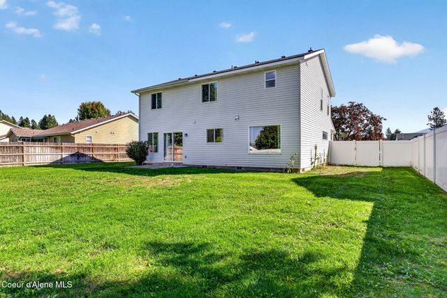 9190 N Torrey LN, Hayden, ID 83835