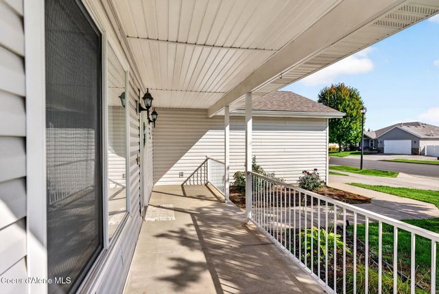 9190 N Torrey LN, Hayden, ID 83835