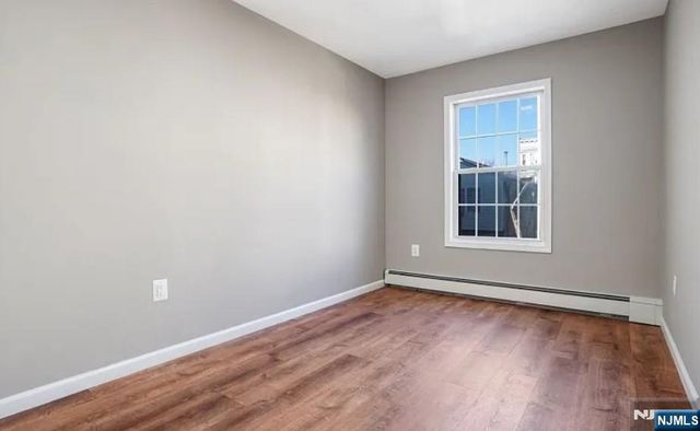 53 12th Avenue, Paterson, NJ 07501