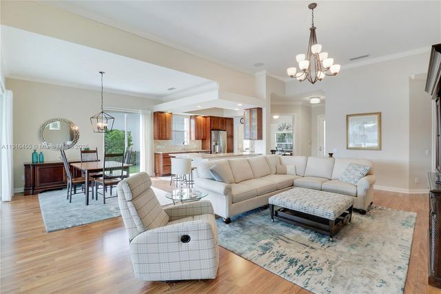 1349 Saint Lawrence Dr, Palm Beach Gardens, FL 33410