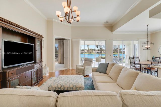 1349 Saint Lawrence Dr, Palm Beach Gardens, FL 33410