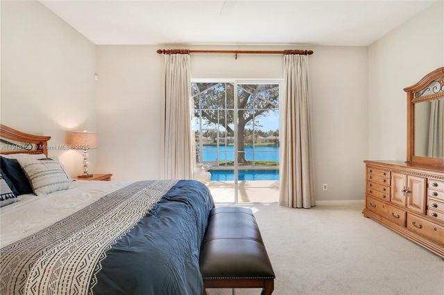 1349 Saint Lawrence Dr, Palm Beach Gardens, FL 33410