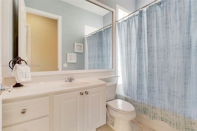 1349 Saint Lawrence Dr, Palm Beach Gardens, FL 33410