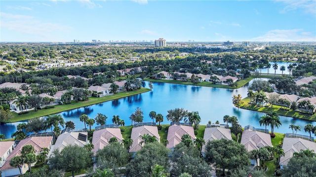 1349 Saint Lawrence Dr, Palm Beach Gardens, FL 33410