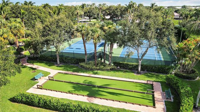 1349 Saint Lawrence Dr, Palm Beach Gardens, FL 33410