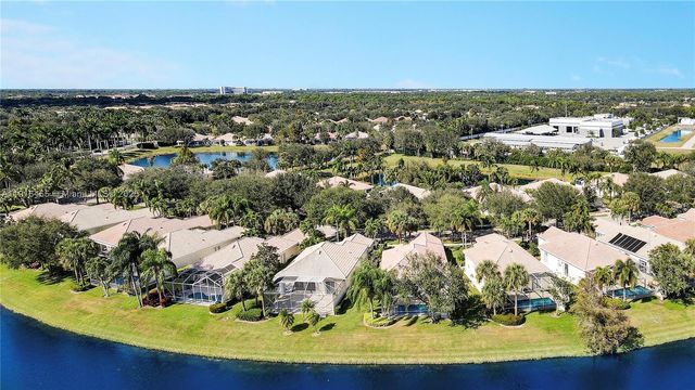 1349 Saint Lawrence Dr, Palm Beach Gardens, FL 33410