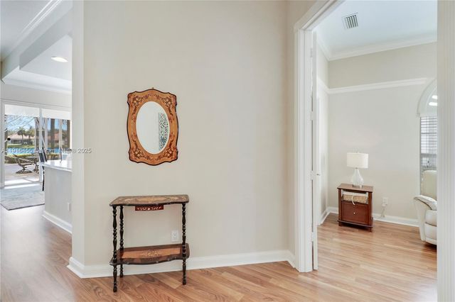 1349 Saint Lawrence Dr, Palm Beach Gardens, FL 33410