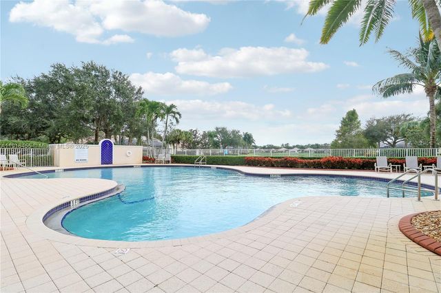 1349 Saint Lawrence Dr, Palm Beach Gardens, FL 33410