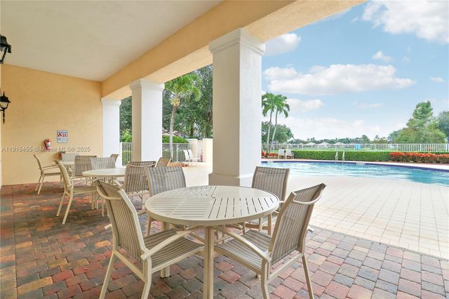 1349 Saint Lawrence Dr, Palm Beach Gardens, FL 33410