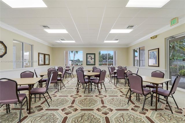 1349 Saint Lawrence Dr, Palm Beach Gardens, FL 33410