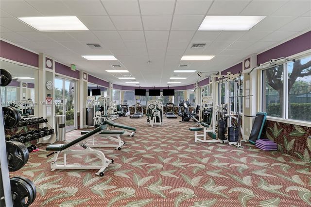 1349 Saint Lawrence Dr, Palm Beach Gardens, FL 33410