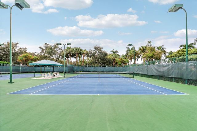 1349 Saint Lawrence Dr, Palm Beach Gardens, FL 33410