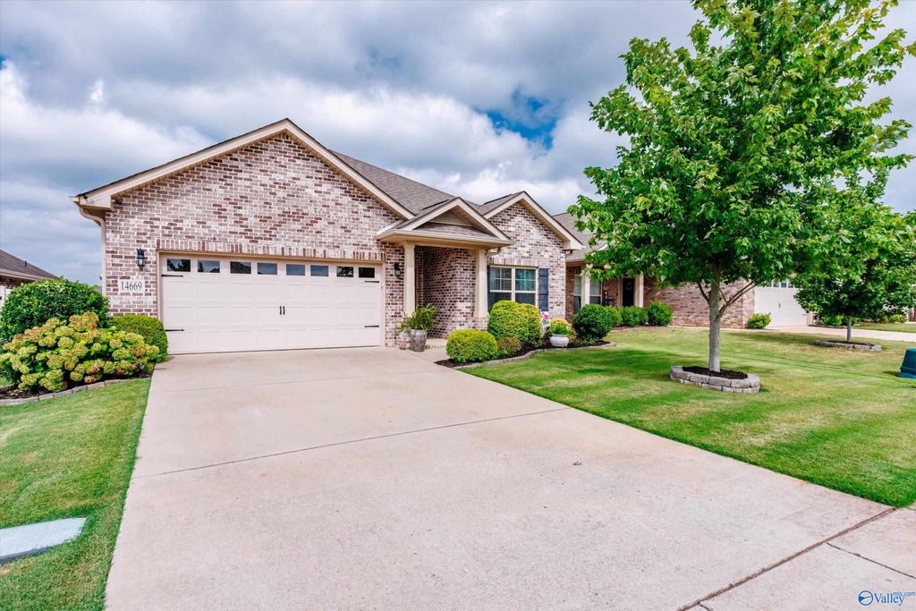14669 Norfleet Drive, Athens, AL 35613