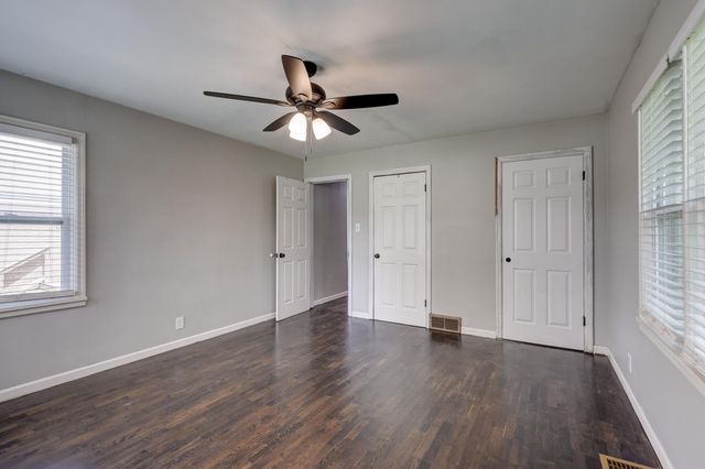 4094 Parkview Drive, Frontenac, KS 66763