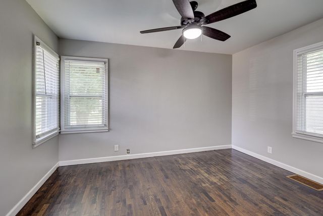 4094 Parkview Drive, Frontenac, KS 66763