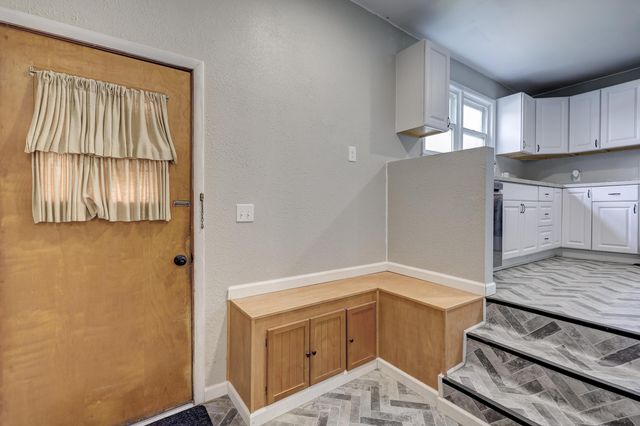 4094 Parkview Drive, Frontenac, KS 66763