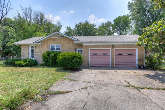 4094 Parkview Drive, Frontenac, KS 66763