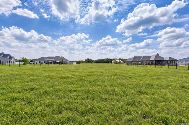 780 ANNABELLE AVE, Bulverde, TX 78163