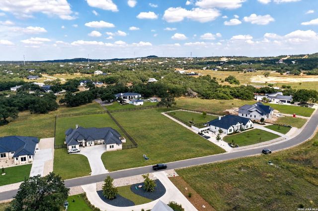 780 ANNABELLE AVE, Bulverde, TX 78163